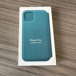Apple iPhone 11 Pro Leather Folio - Teal